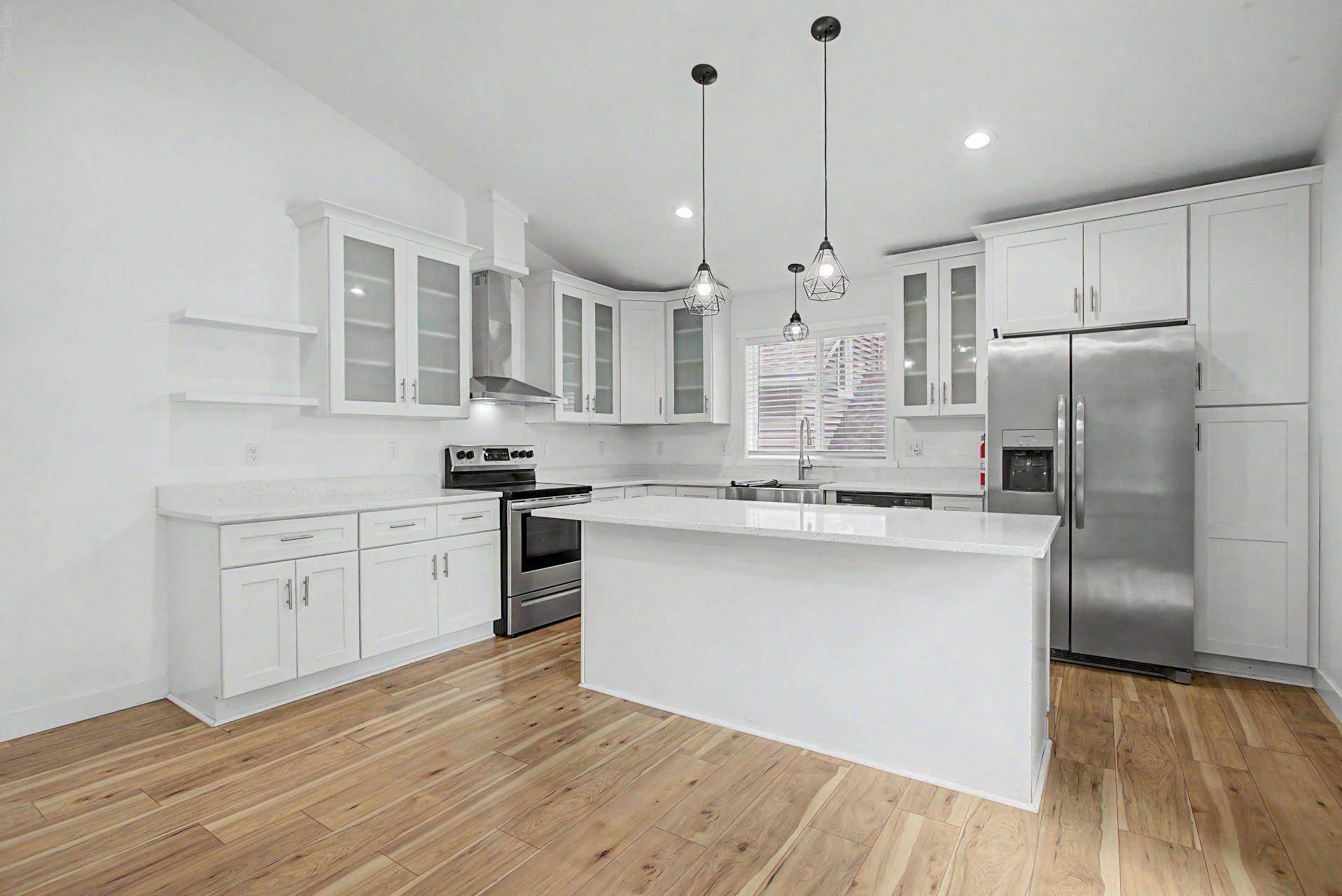 953 Wilson AVE, Saint Paul, MN 55106