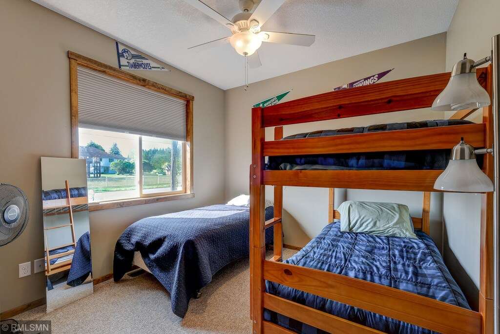 1469 Pulaski Rd, Buffalo, MN 55313