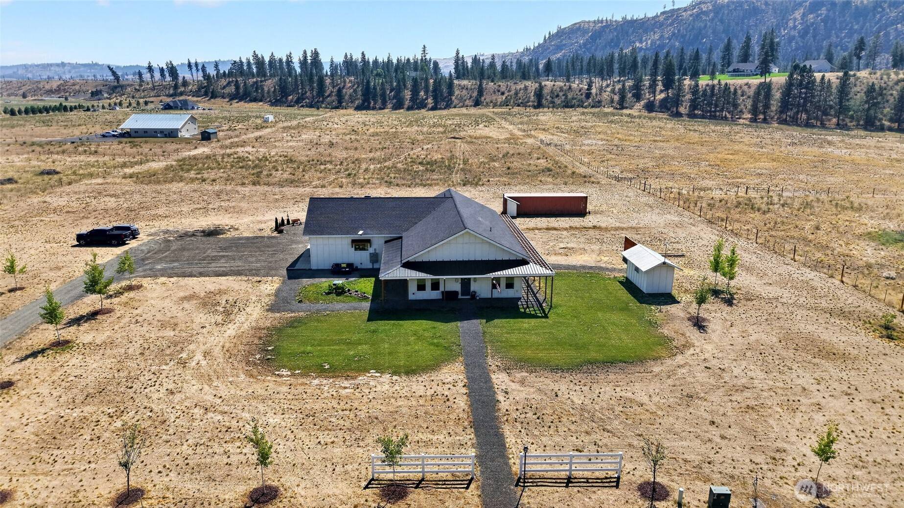 39182 Orchard Rd RD E, Davenport, WA 99122
