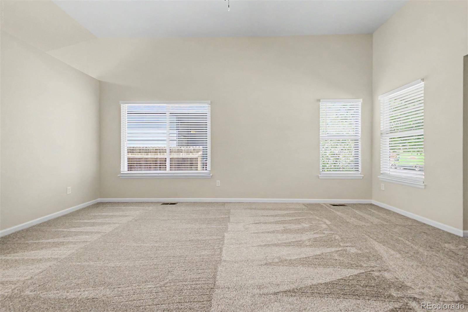 19040 E 22nd PL, Aurora, CO 80011