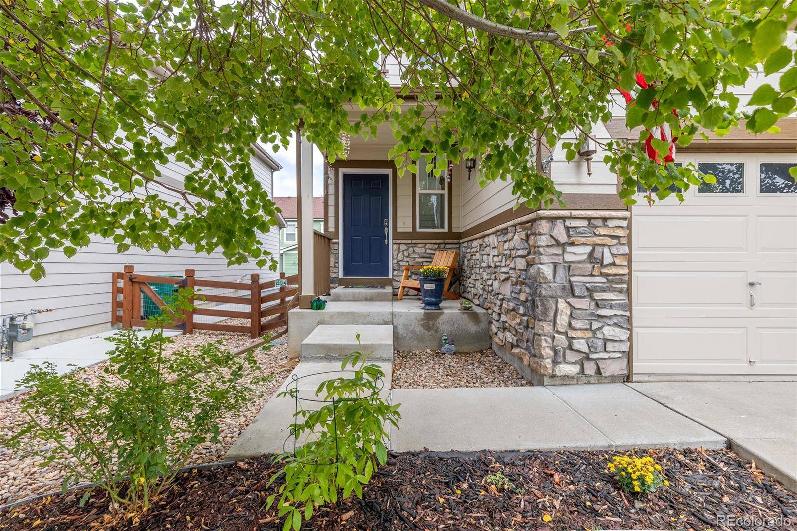 4861 S Picadilly CT, Aurora, CO 80015