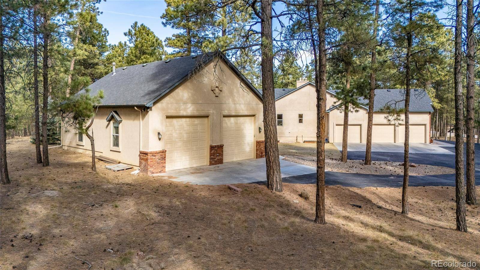 20320 Roaming DR, Colorado Springs, CO 80908