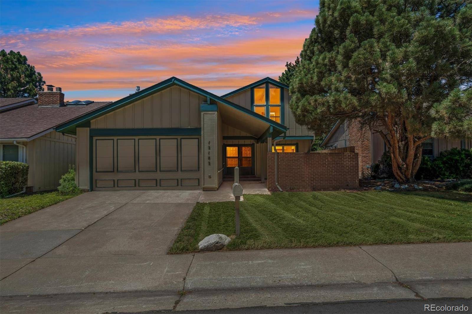 12182 E Amherst CIR, Aurora, CO 80014