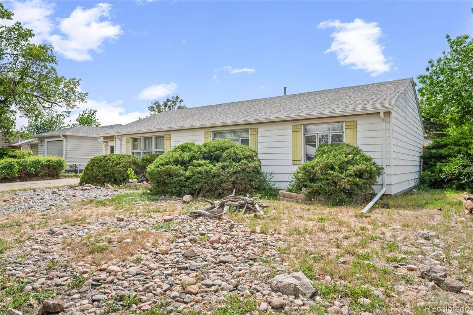721 Geneva ST, Aurora, CO 80010