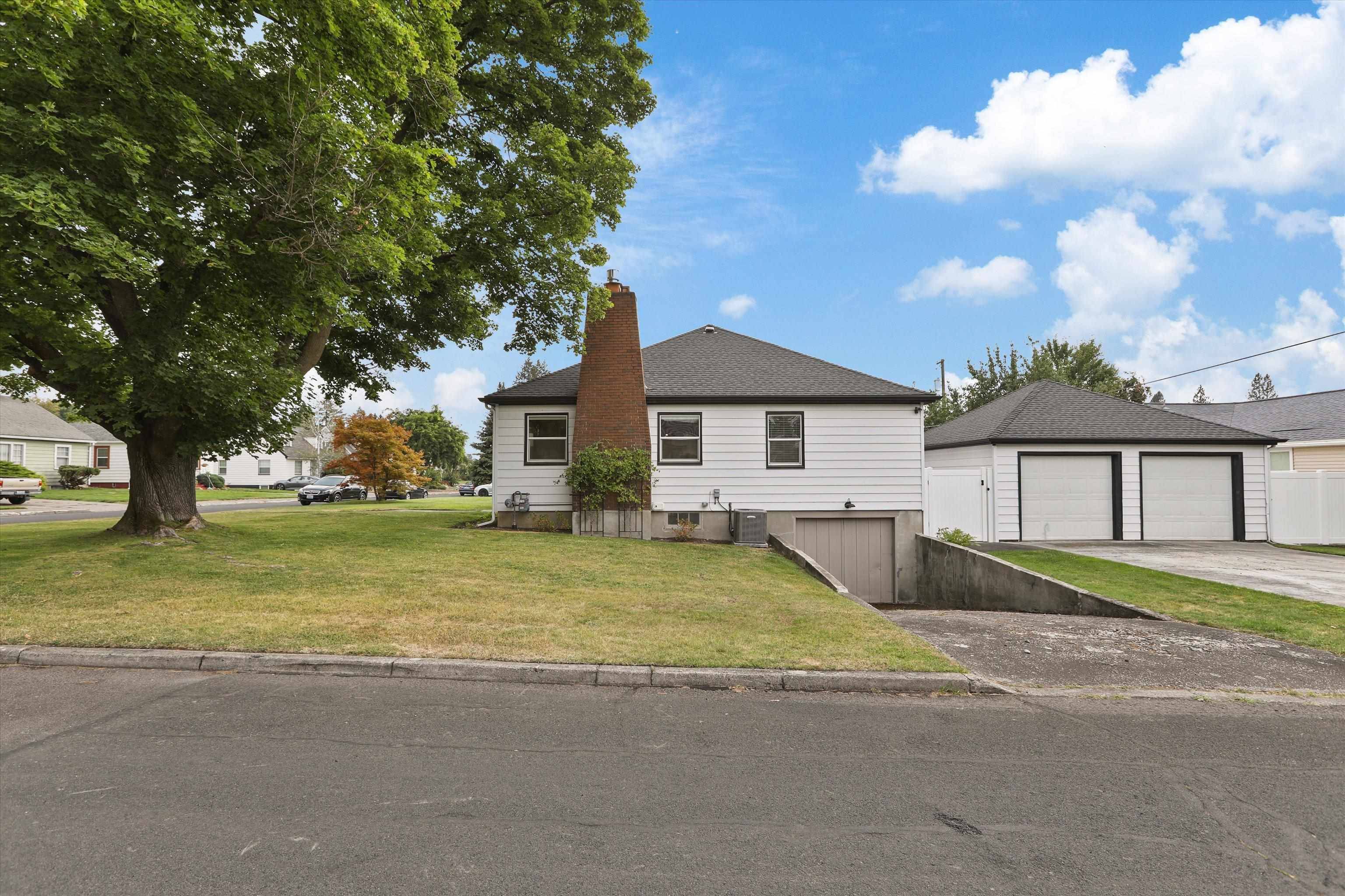 3125 N Sheridan Ct, Spokane, WA 99205