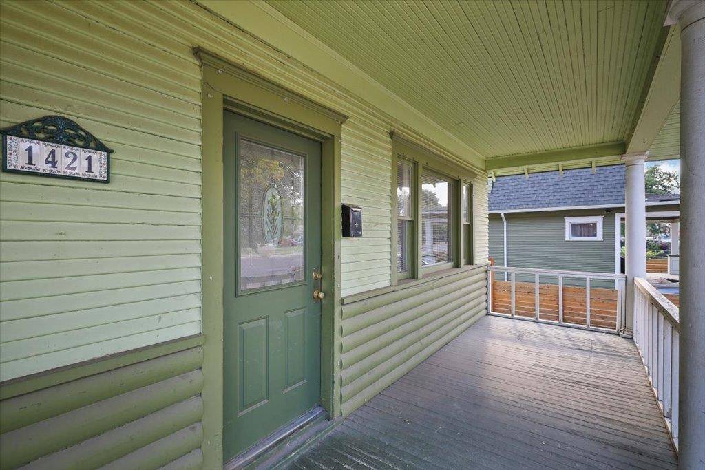 1421 W Indiana Ave, Spokane, WA 99205
