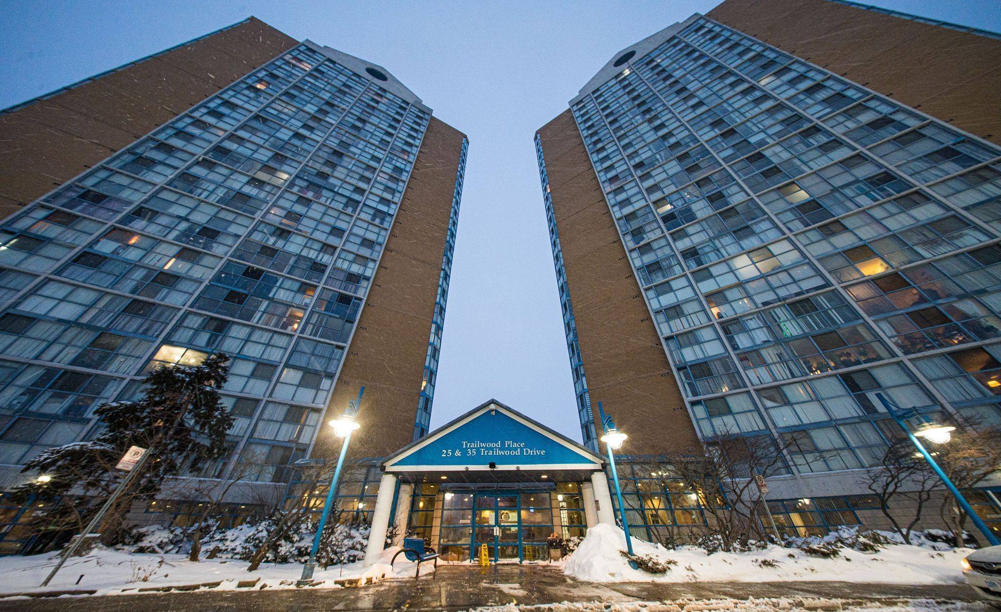 35 Trailwood DR #1112, Mississauga, ON L4Z 3L6