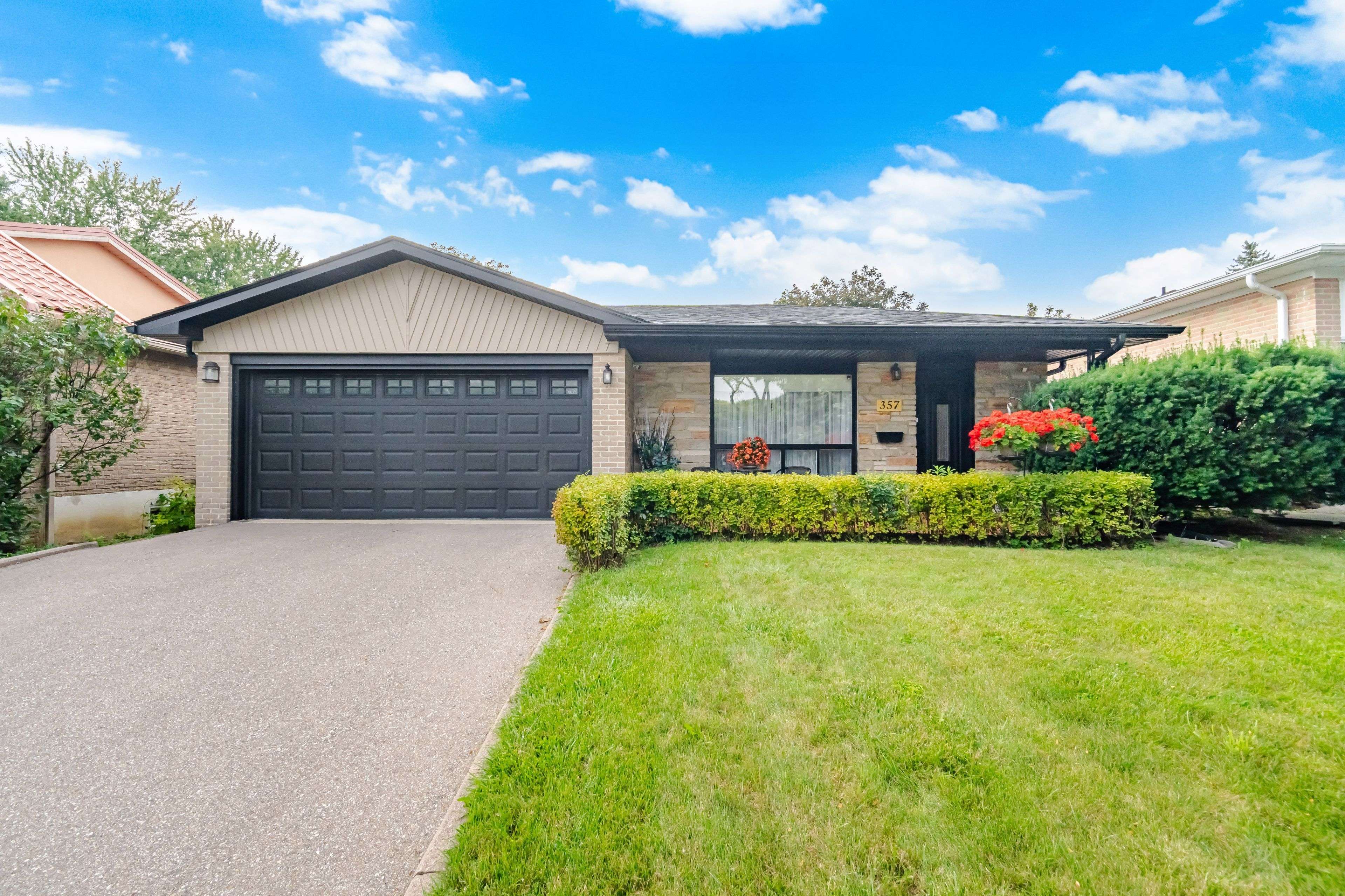 357 Karen Park CRES, Mississauga, ON L5A 3C8