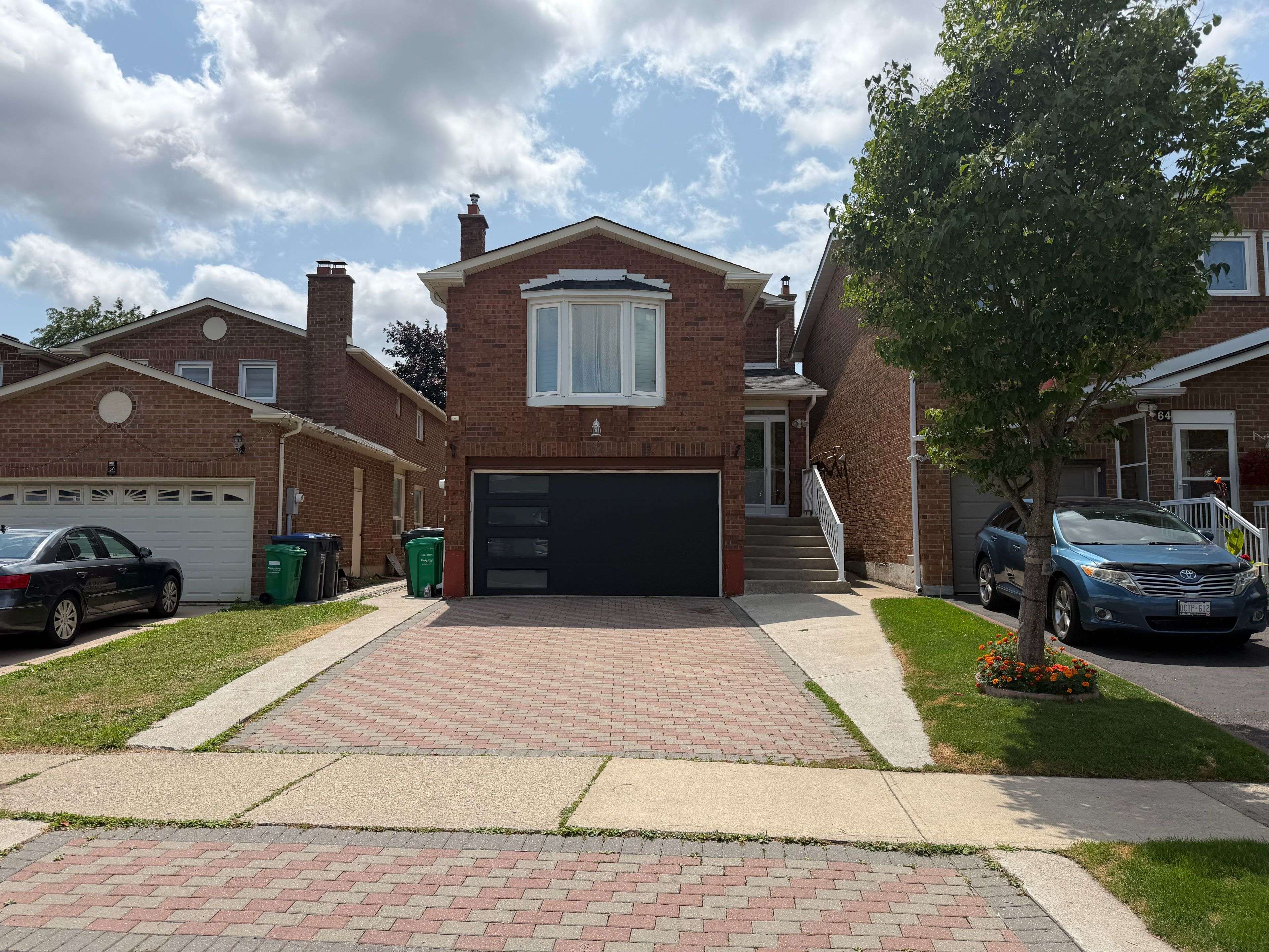 62 Trewartha CRES, Brampton, ON L6Z 1X4