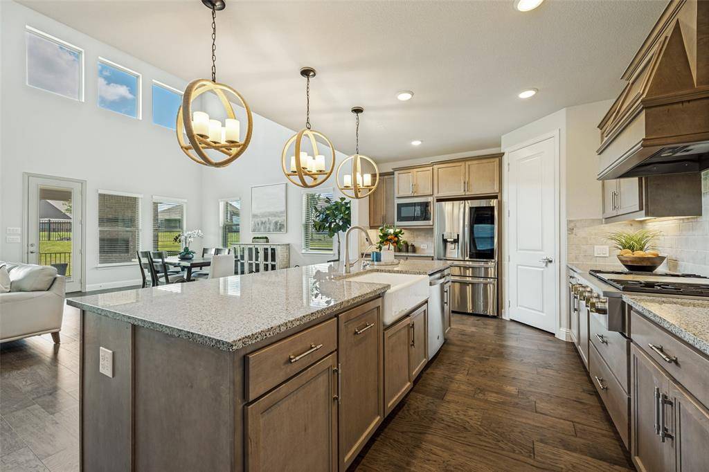 2101 Deer Run, Gunter, TX 75058