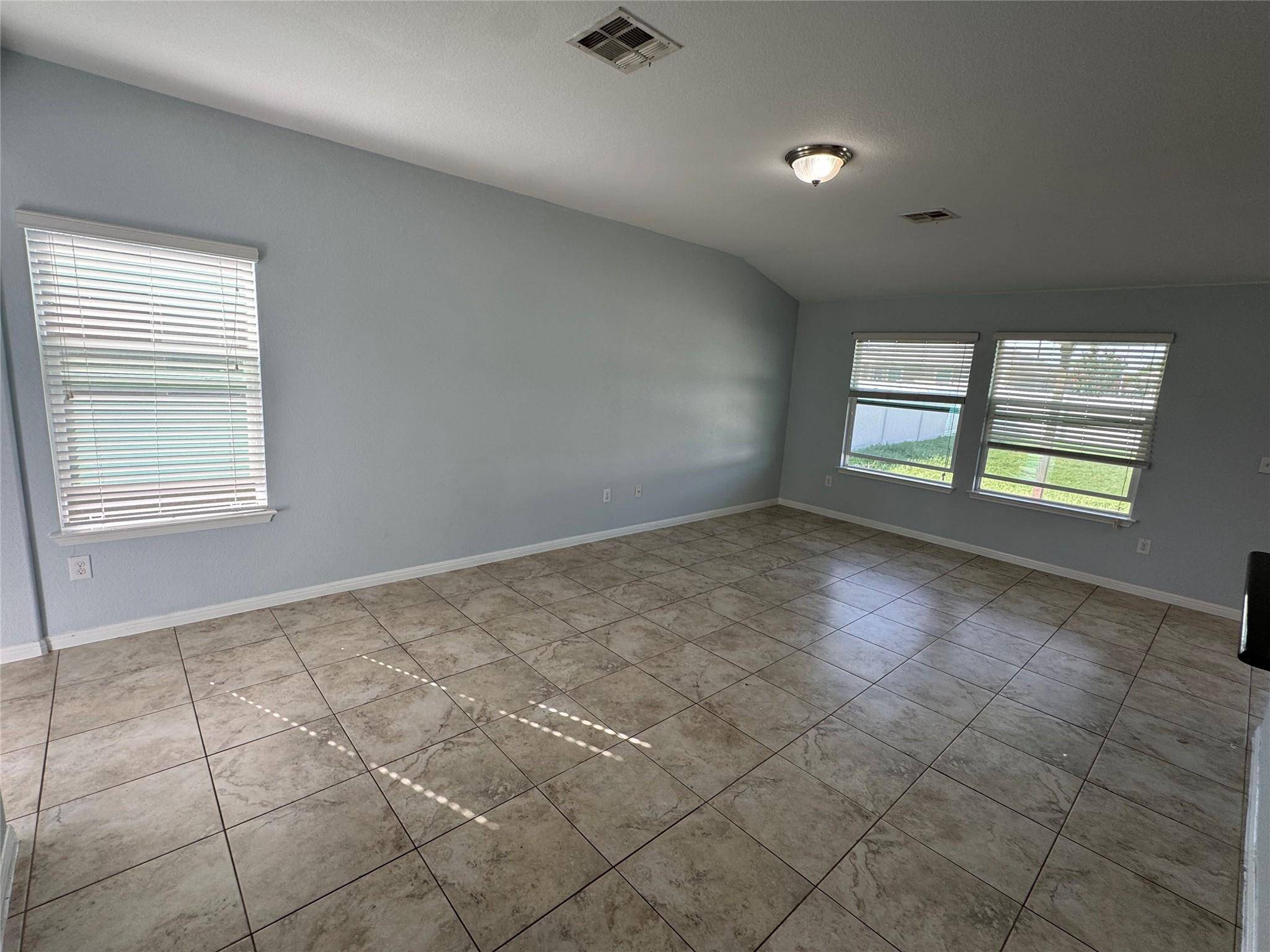 1520 Portchester Castle PATH, Pflugerville, TX 78660