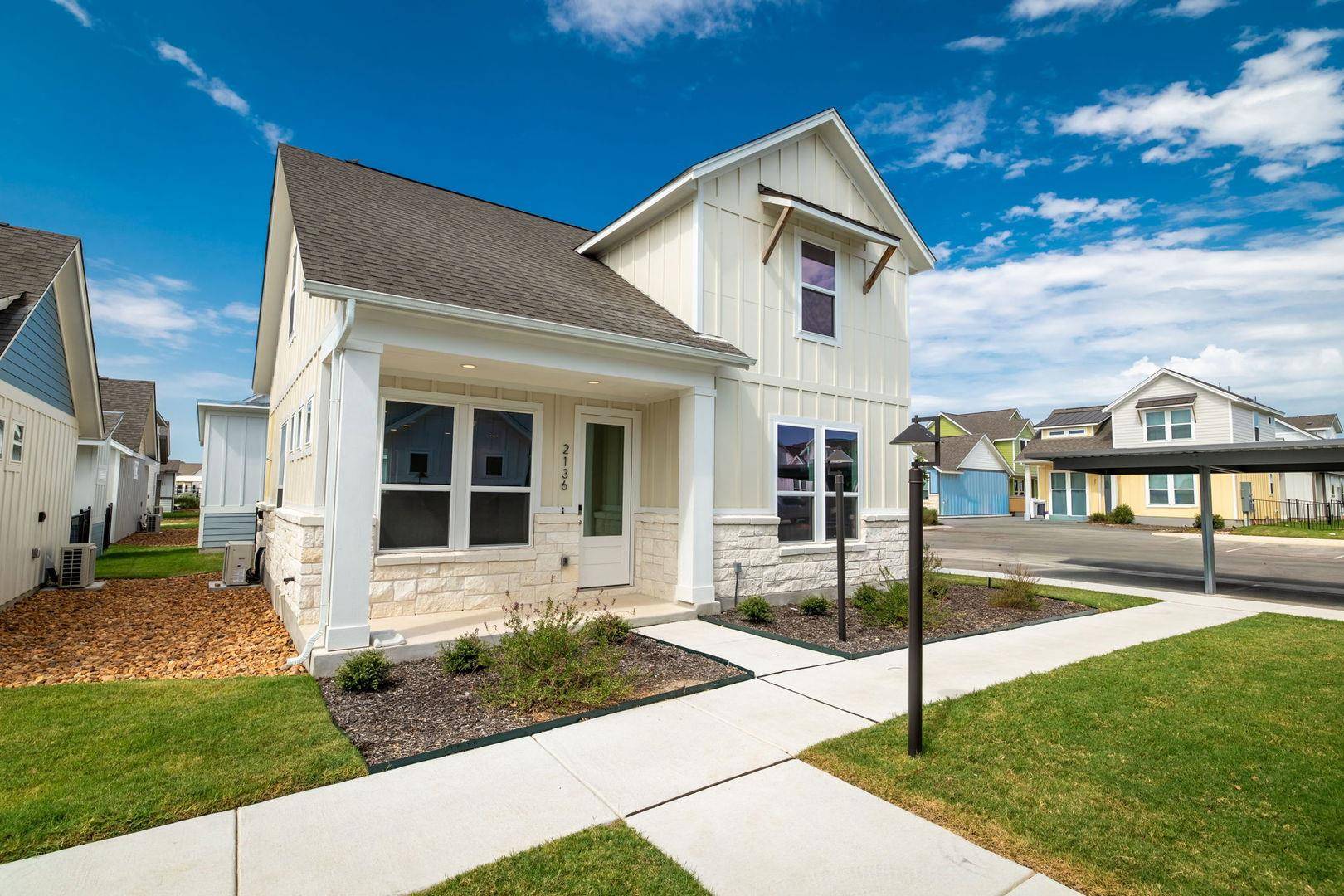 2136 Hofstaat ST, New Braunfels, TX 78130