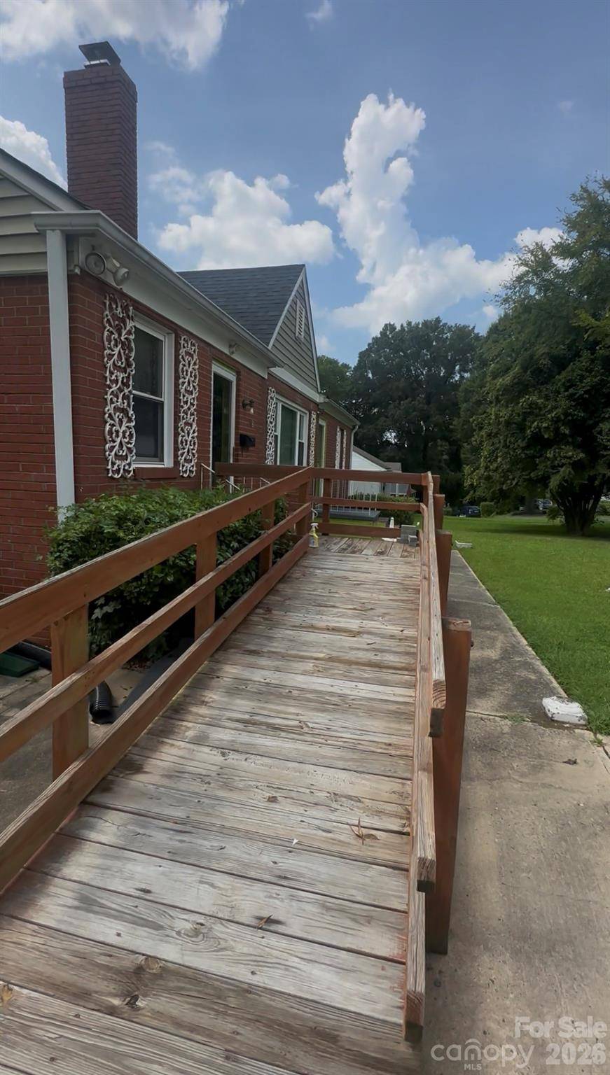 543 Bowman RD, Charlotte, NC 28217