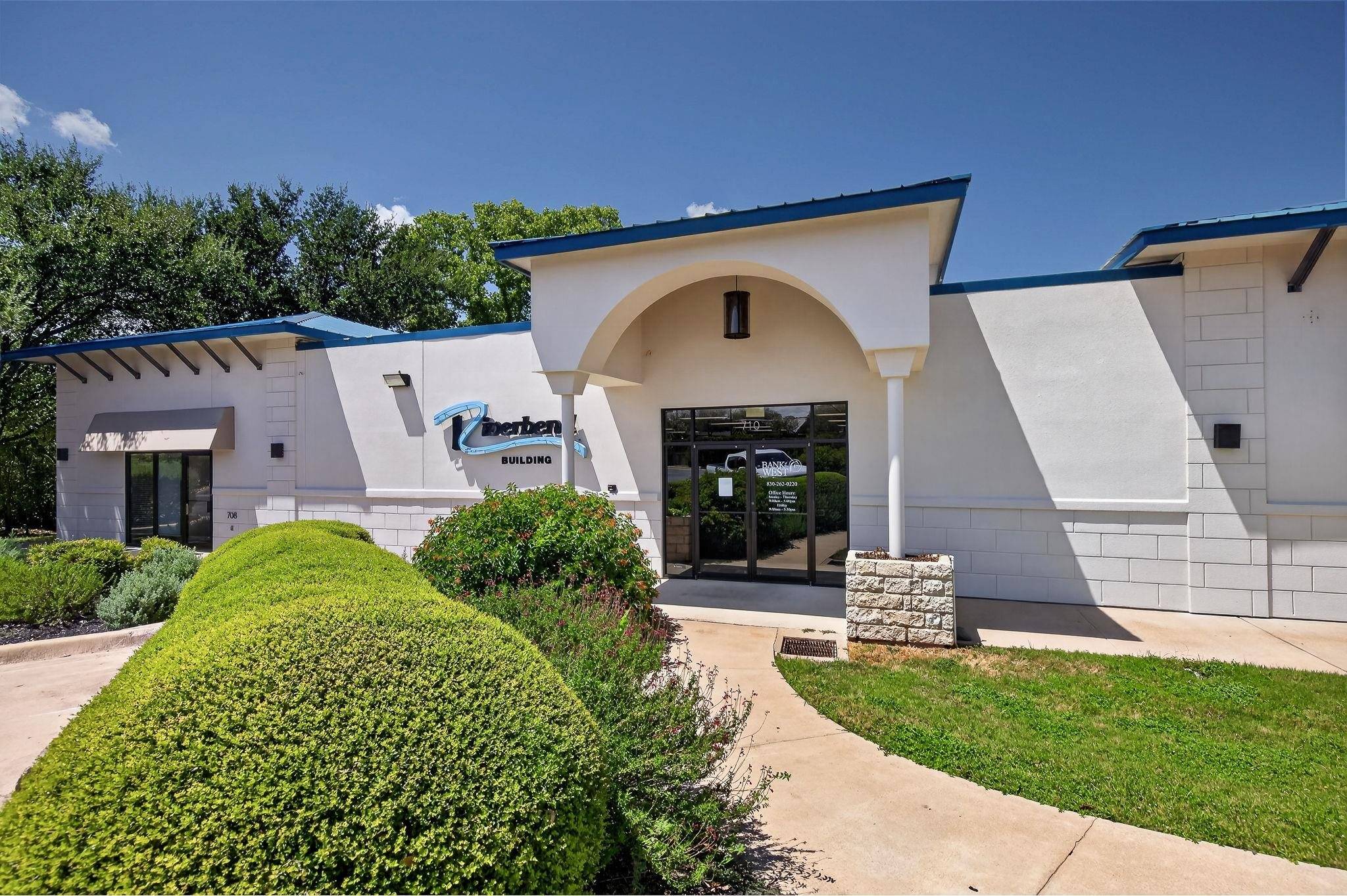 710 First Street, Marble Falls, TX 78654