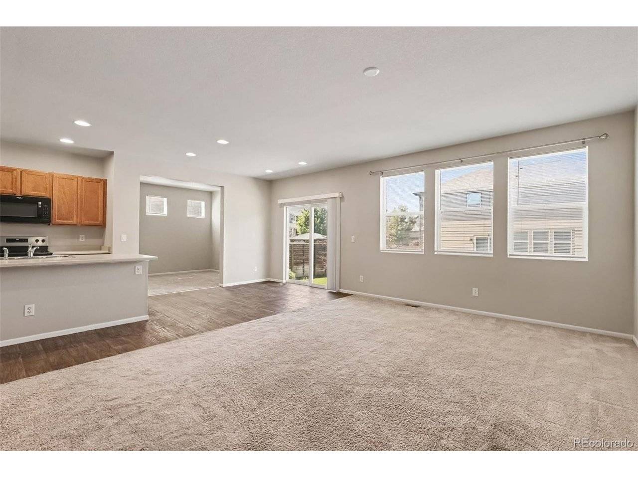 4709 Helena, Denver, CO 80239