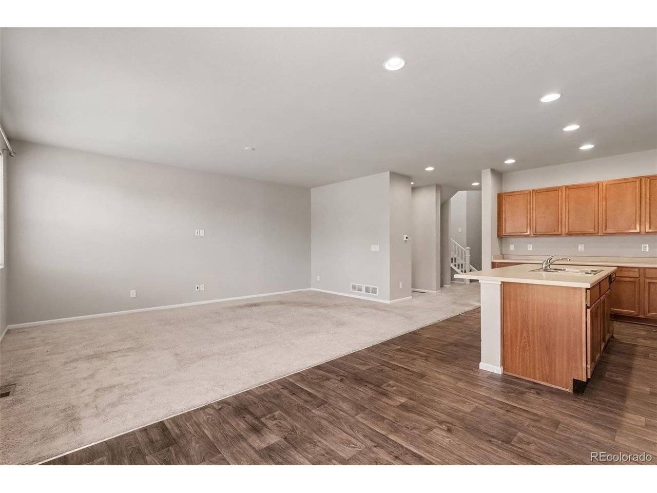 4709 Helena, Denver, CO 80239