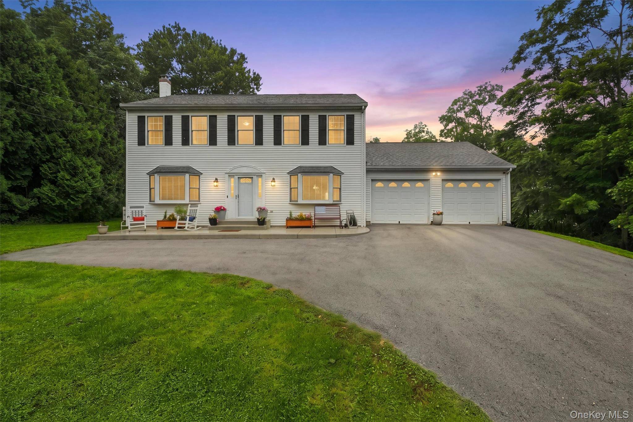 20 Cary RD, Hyde Park, NY 12538