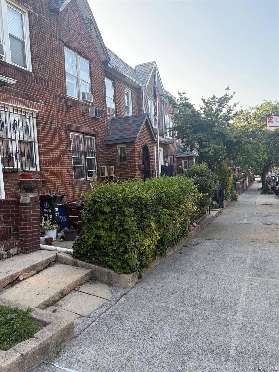 3134 79th ST, East Elmhurst, NY 11370
