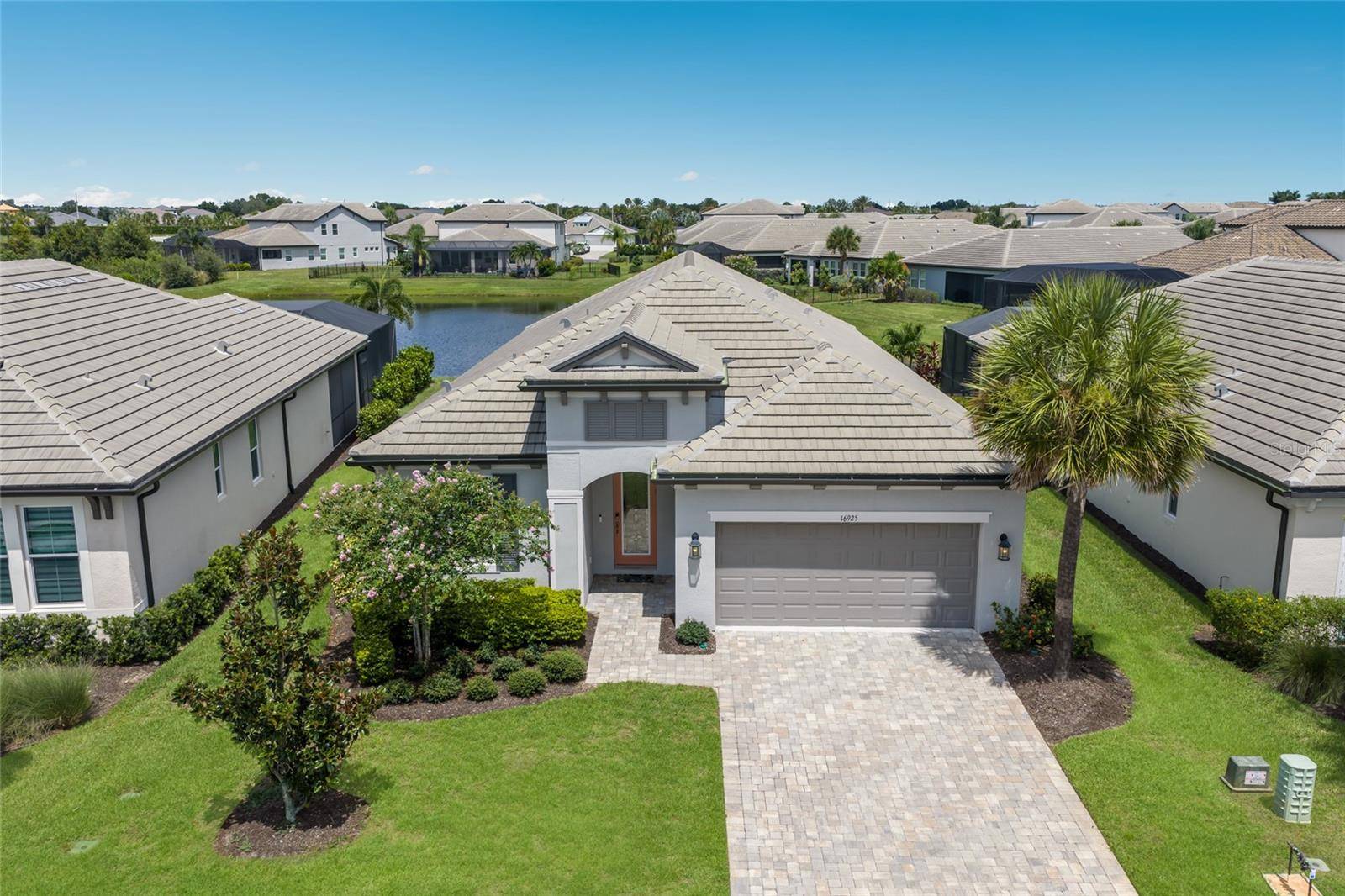16925 SERAPHIC TRL, Bradenton, FL 34211