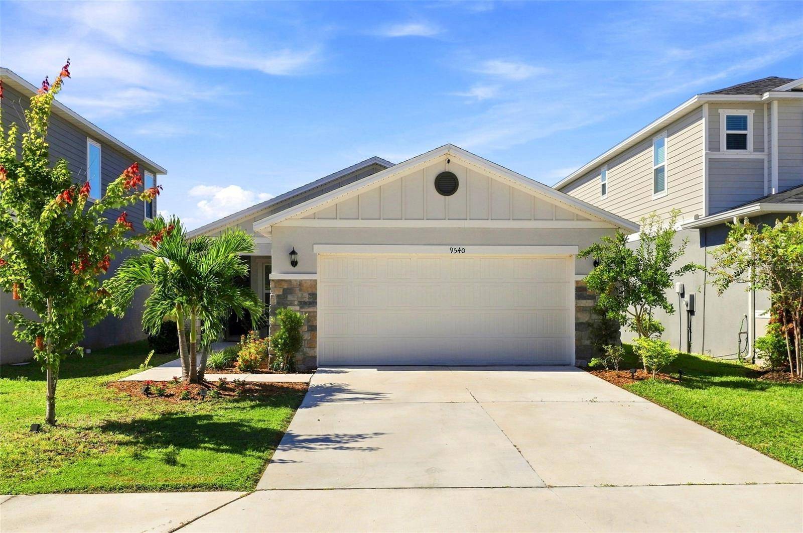 9540 SANDY BLUFFS CIR, Parrish, FL 34219