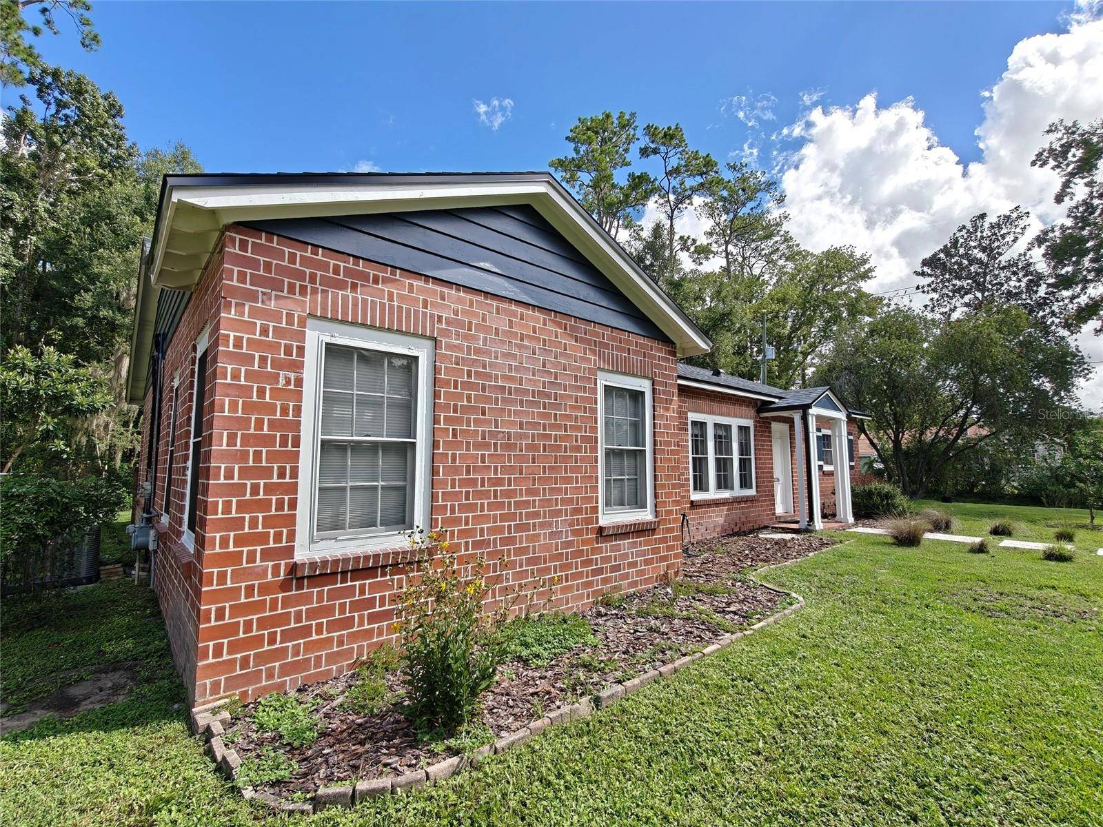 1326 NW 10TH AVE, Gainesville, FL 32605