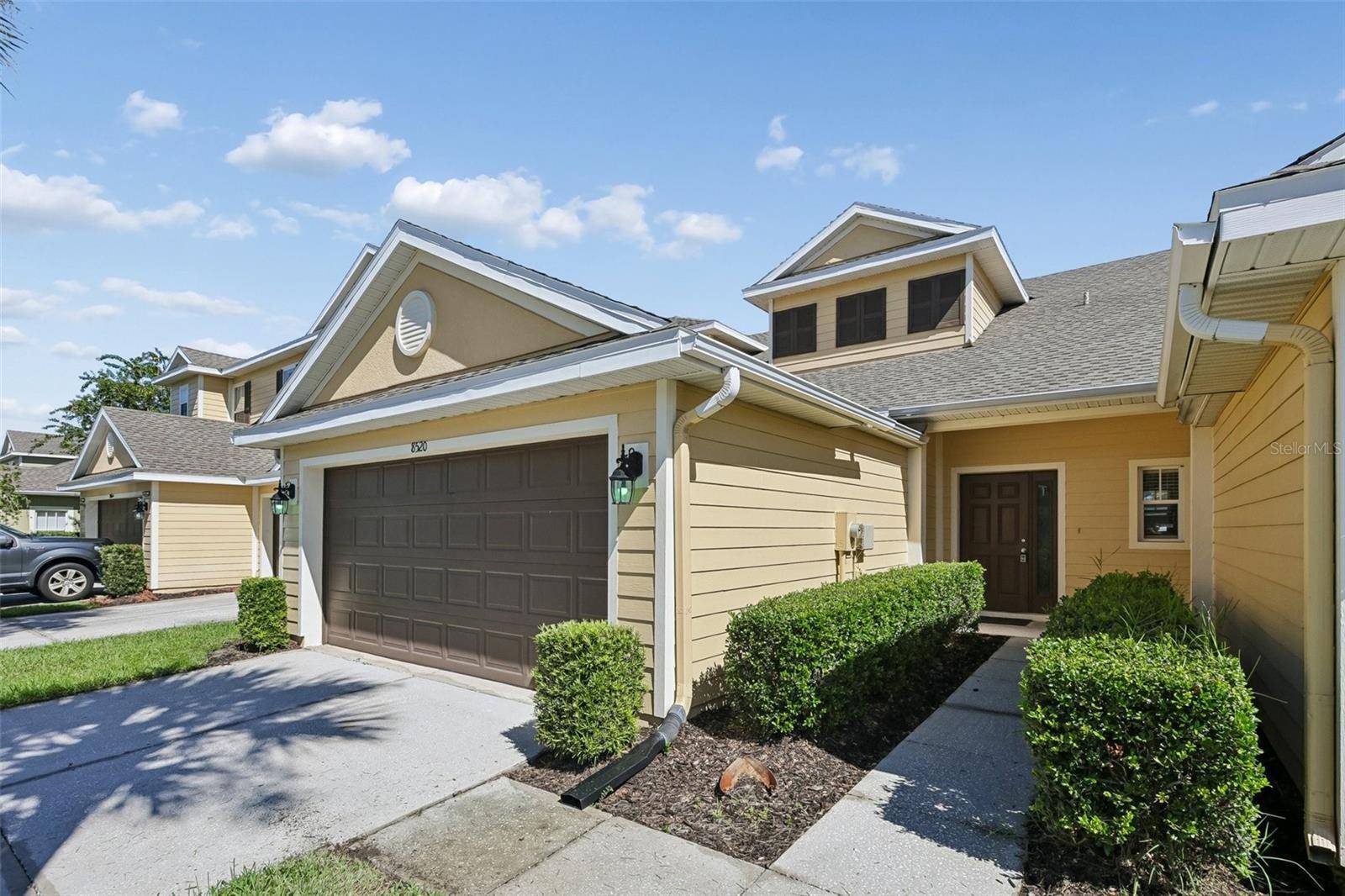 8520 BROKEN WILLOW CT, Tampa, FL 33647