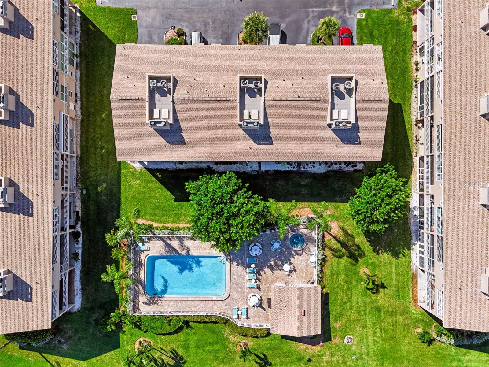 255 CAPRI CIR N #22, Treasure Island, FL 33706