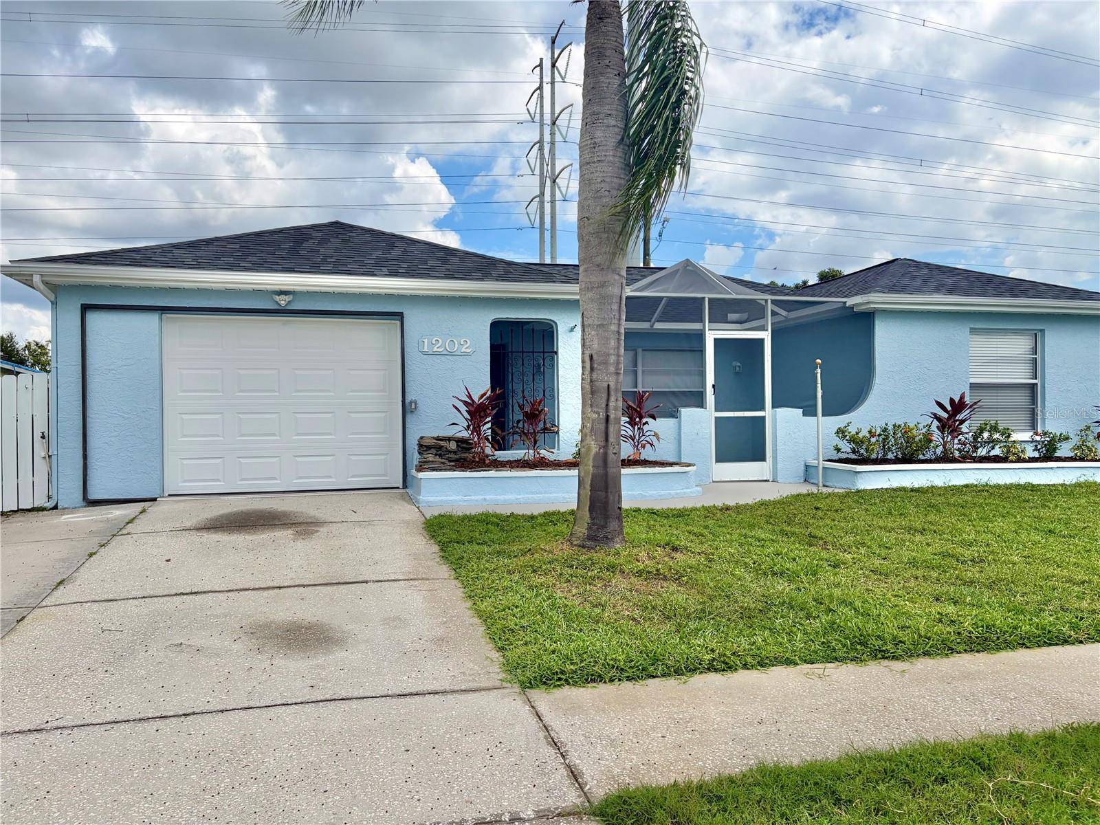 1202 MANDARIN DR, Holiday, FL 34691