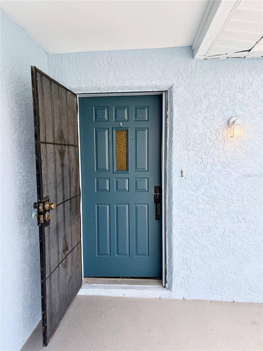 1202 MANDARIN DR, Holiday, FL 34691