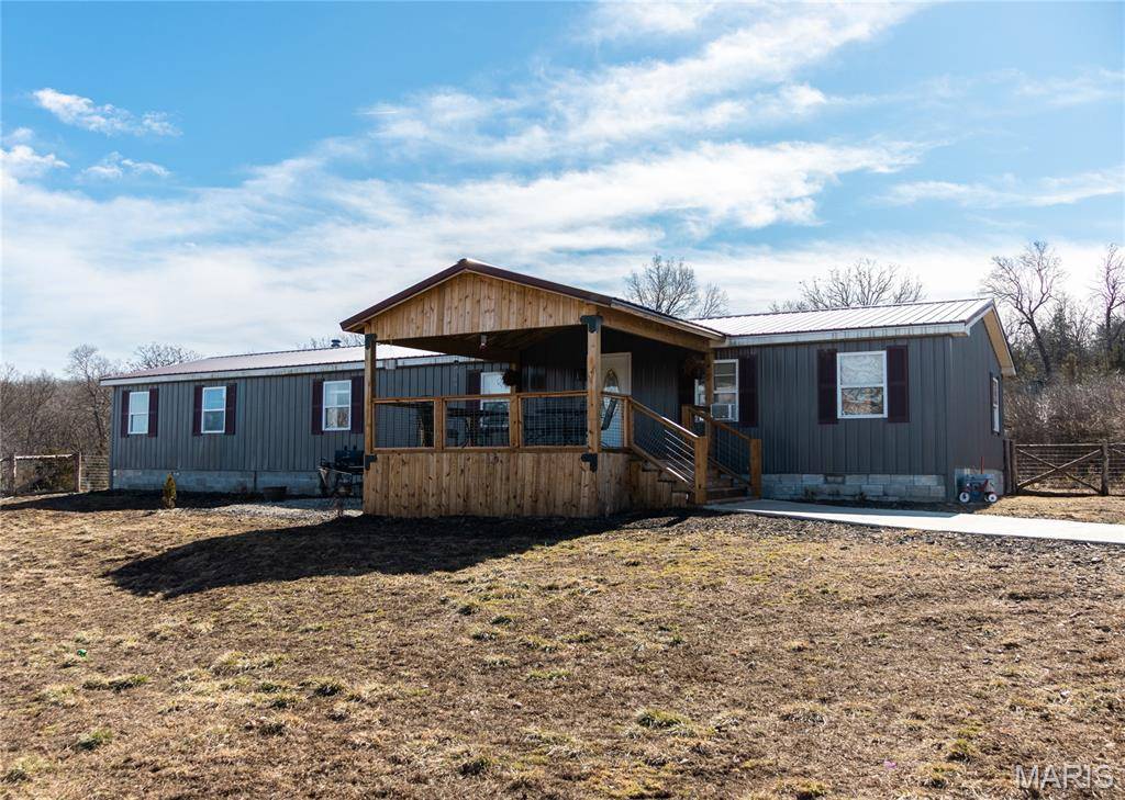 10498 Highway Z, Falcon, MO 65470