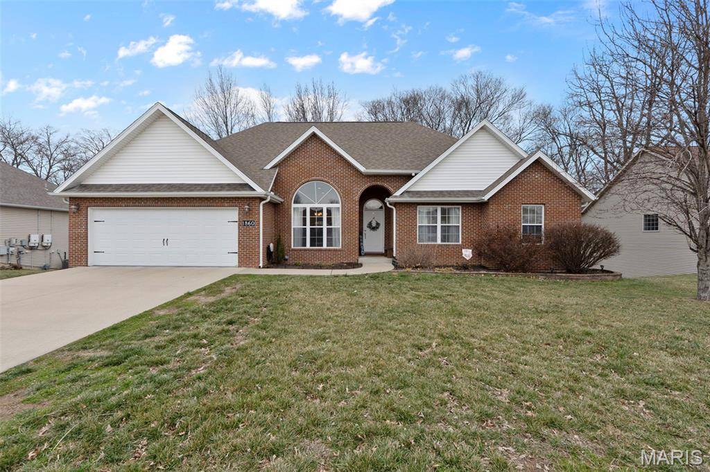 1860 Autumn DR, Cape Girardeau, MO 63701