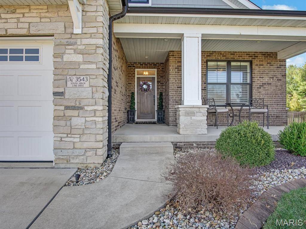 3543 S Arbor Lake DR, Edwardsville, IL 62025