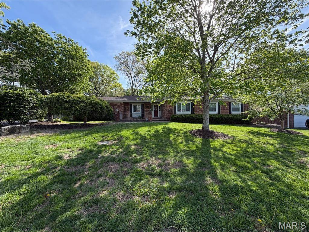 343 Cherry Hill DR, Ellisville, MO 63011