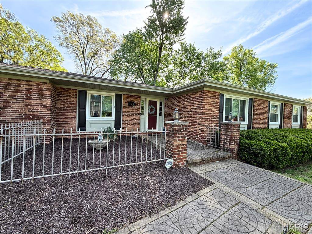 343 Cherry Hill DR, Ellisville, MO 63011