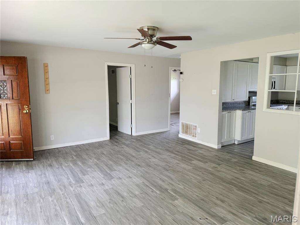 446 Kathryn DR, Arnold, MO 63010
