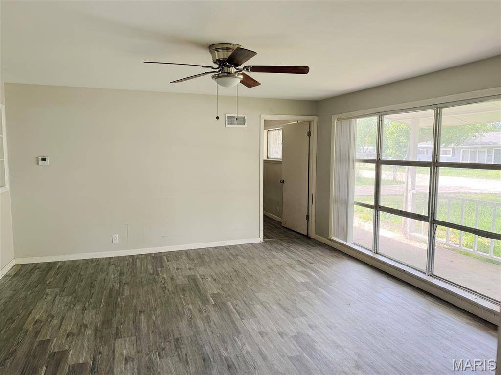 446 Kathryn DR, Arnold, MO 63010
