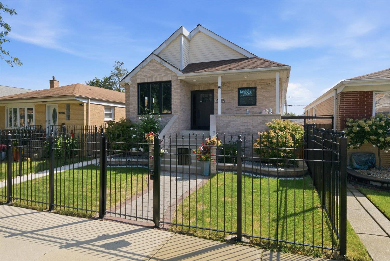 4623 S Kilpatrick AVE #1, Chicago, IL 60632