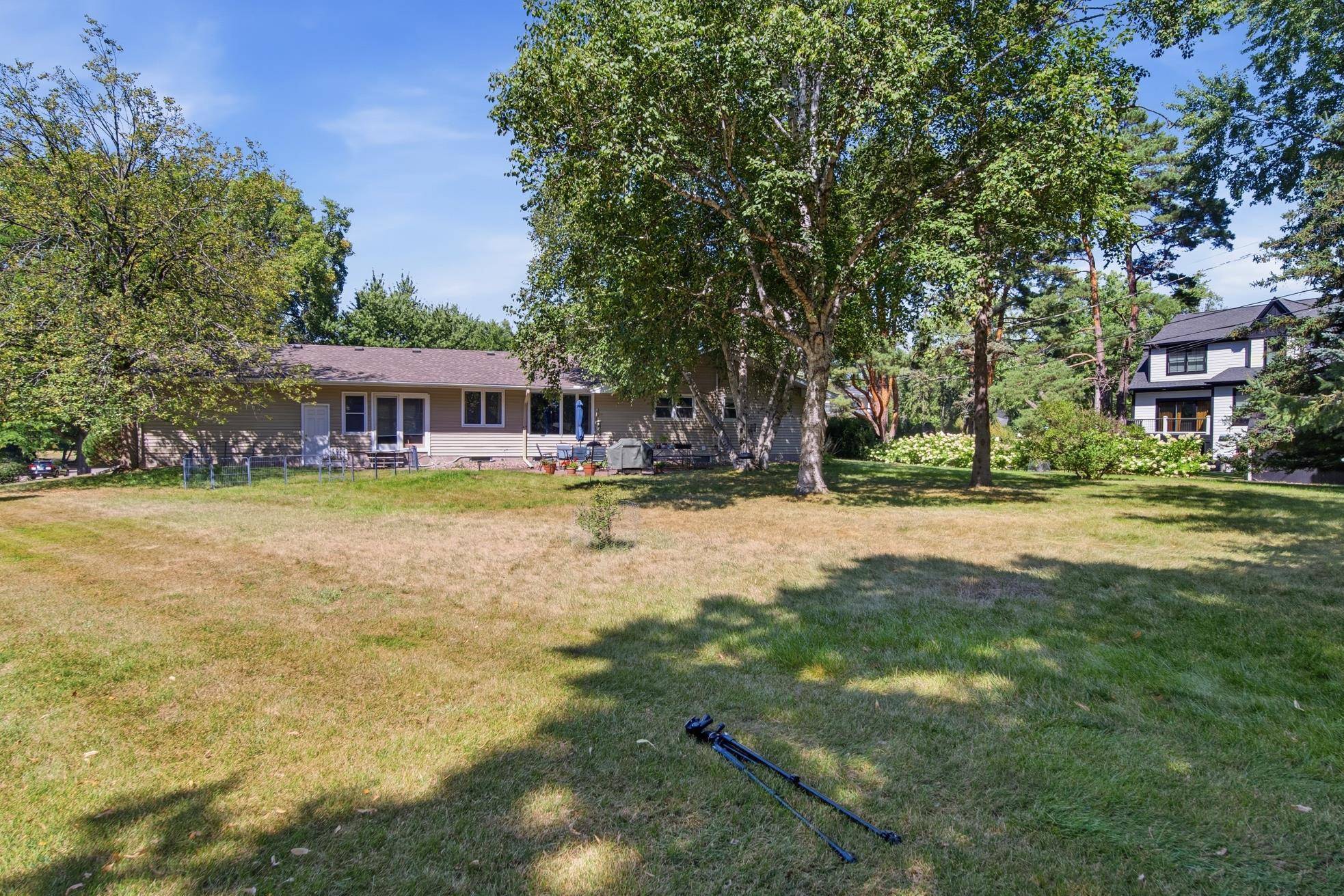 6105 Tracy AVE, Edina, MN 55436