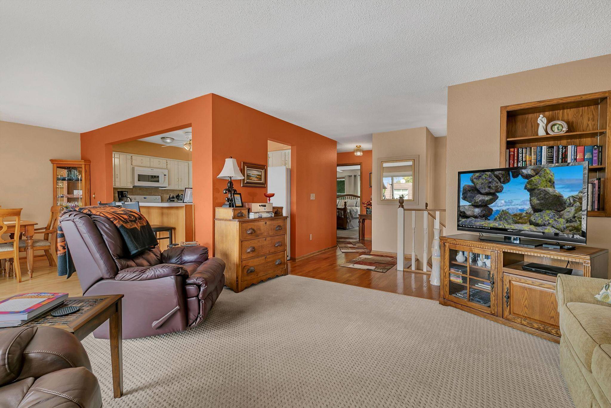 29 Galloway LN, Waite Park, MN 56387