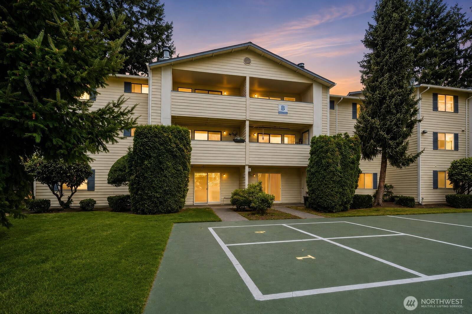 12906 8th AVE W #B303, Everett, WA 98204