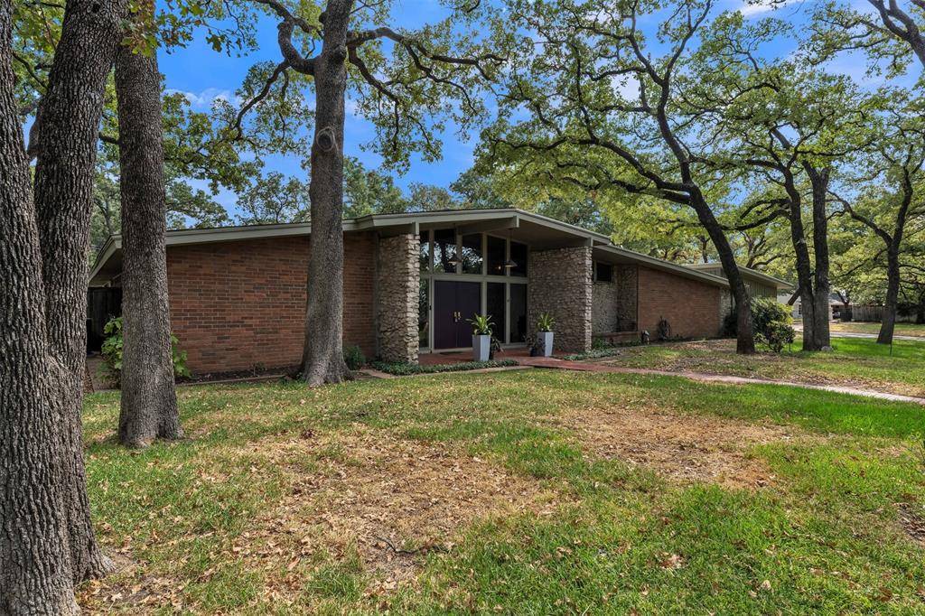 4900 Wondol Court, North Richland Hills, TX 76053