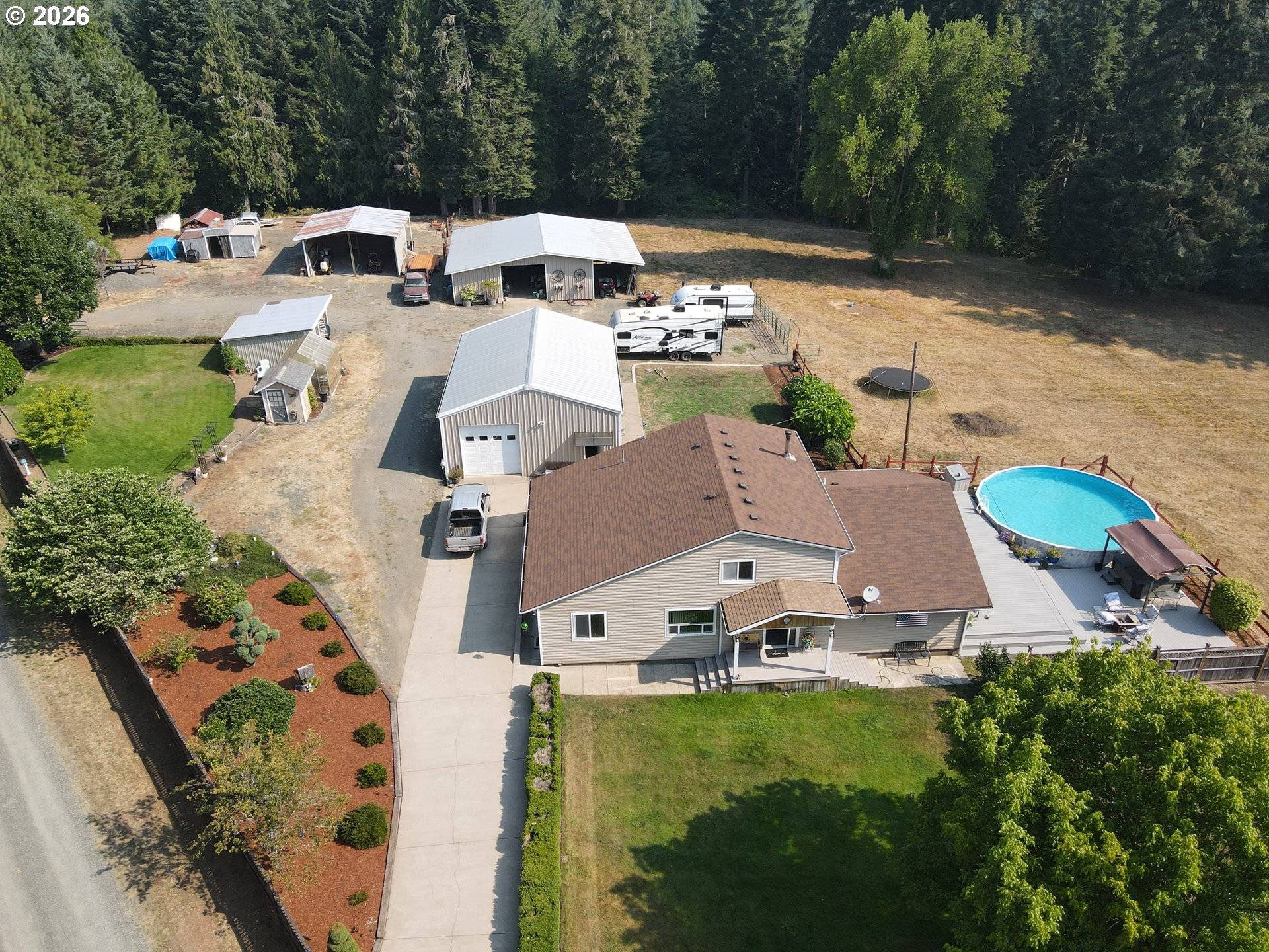 80235 E HILL RD, Cottage Grove, OR 97424