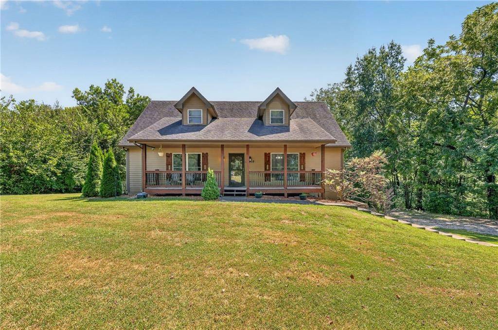 14721 Quail Run LN, Smithville, MO 64089