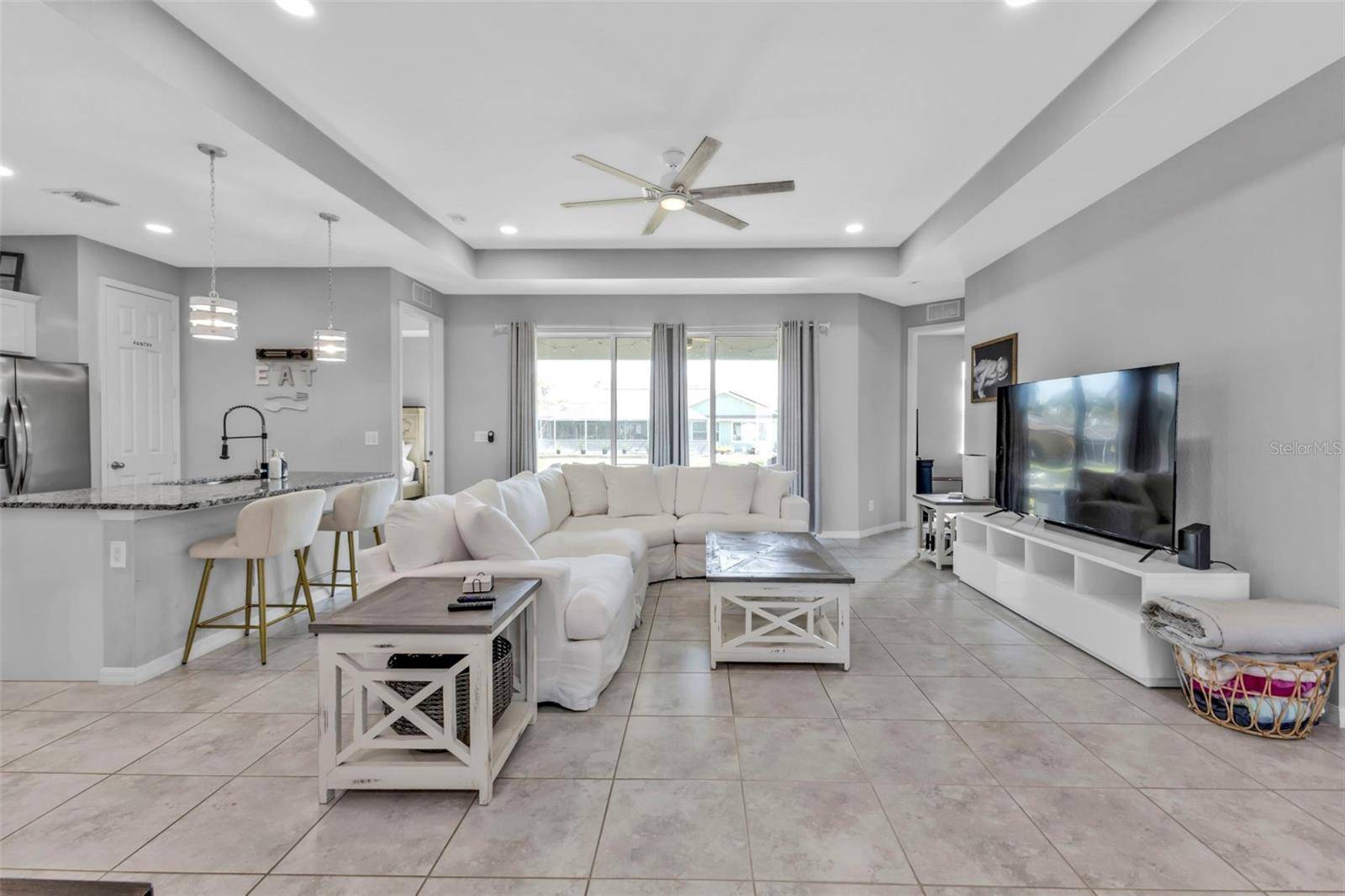 206 SANTAREM CIR, Punta Gorda, FL 33983