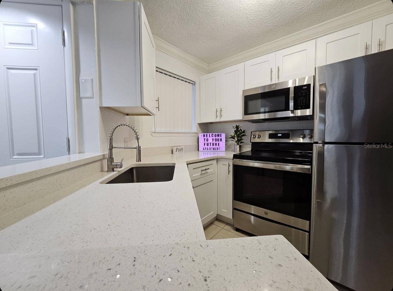 1972 LAKE ATRIUMS CIR #194, Orlando, FL 32839