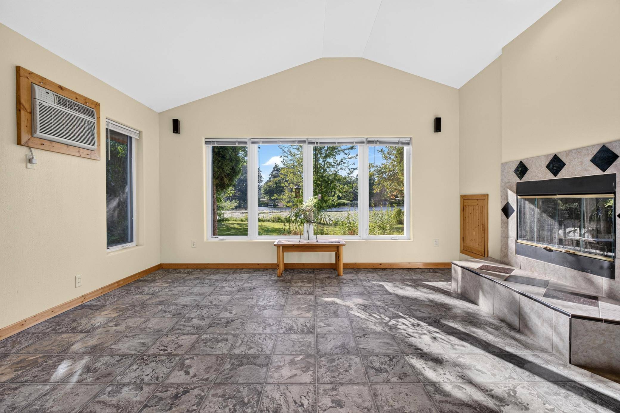 313 5th ST, Pine River, MN 56474