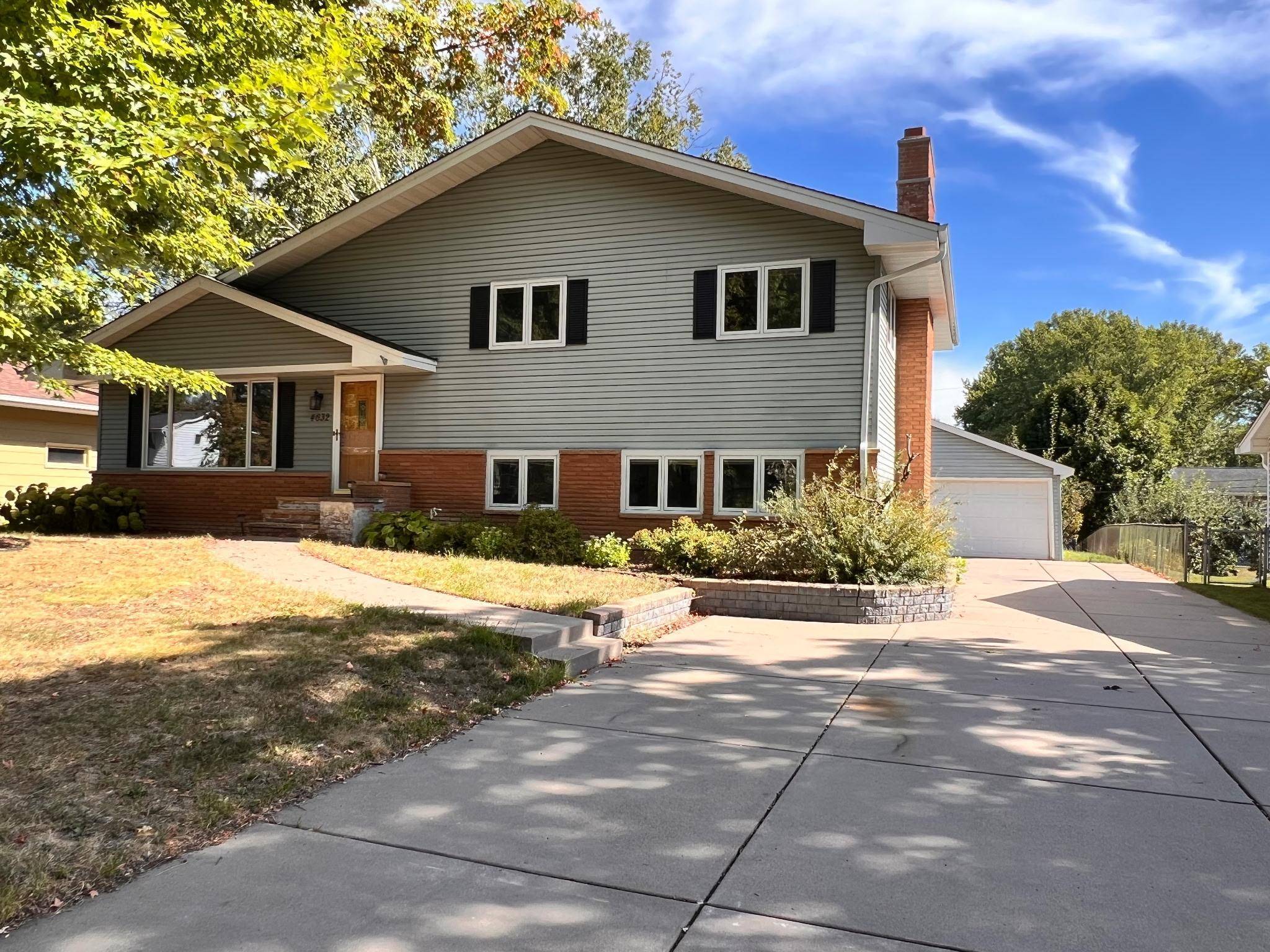 4632 Gettysburg AVE N, New Hope, MN 55428