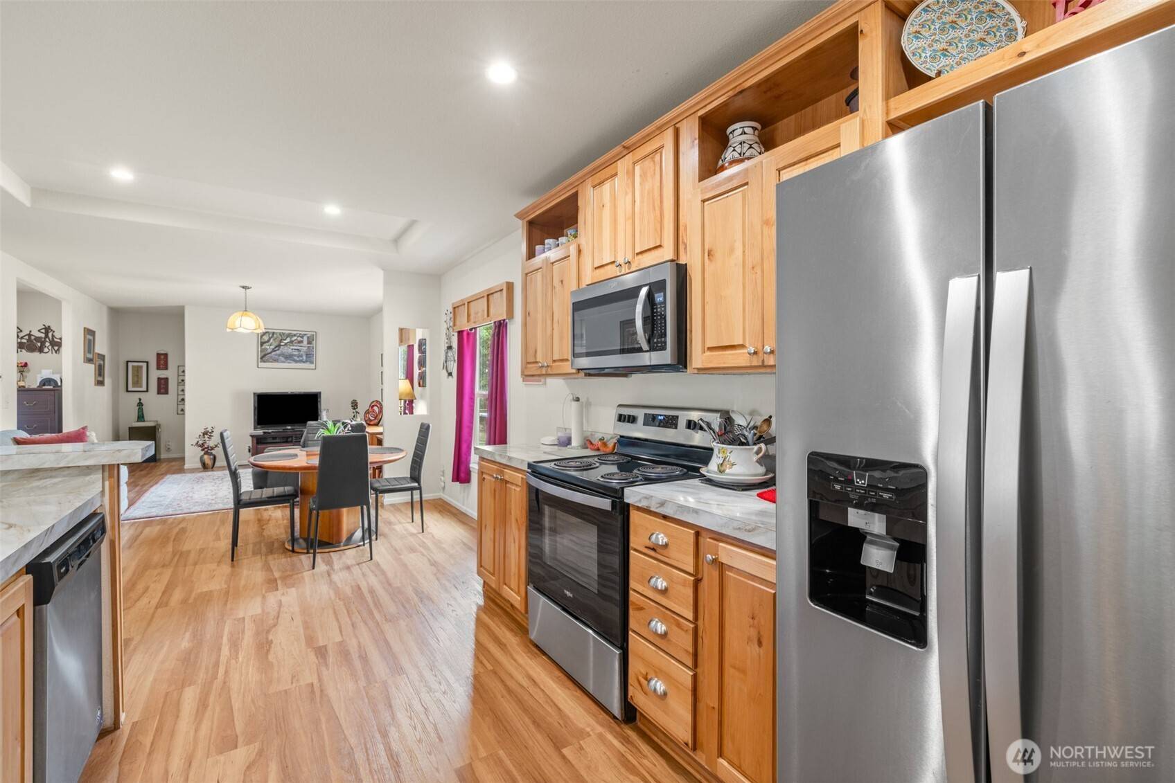 52 S Hemlock LN, Port Angeles, WA 98362