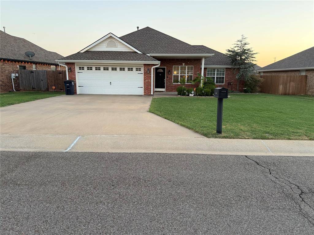 2220 Crooked Oak DR, Shawnee, OK 74804