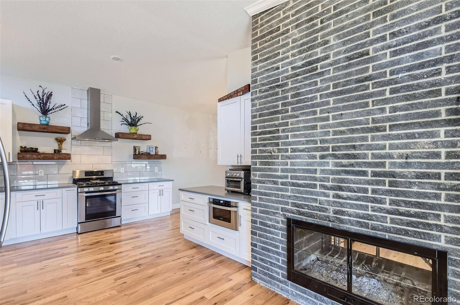 345 S Forest ST, Denver, CO 80246